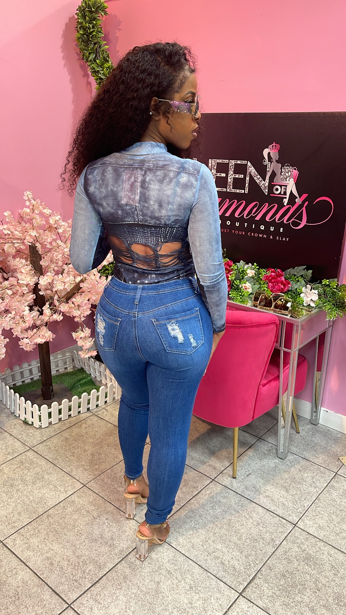 My Fave Distress Jeans - Medium Blue