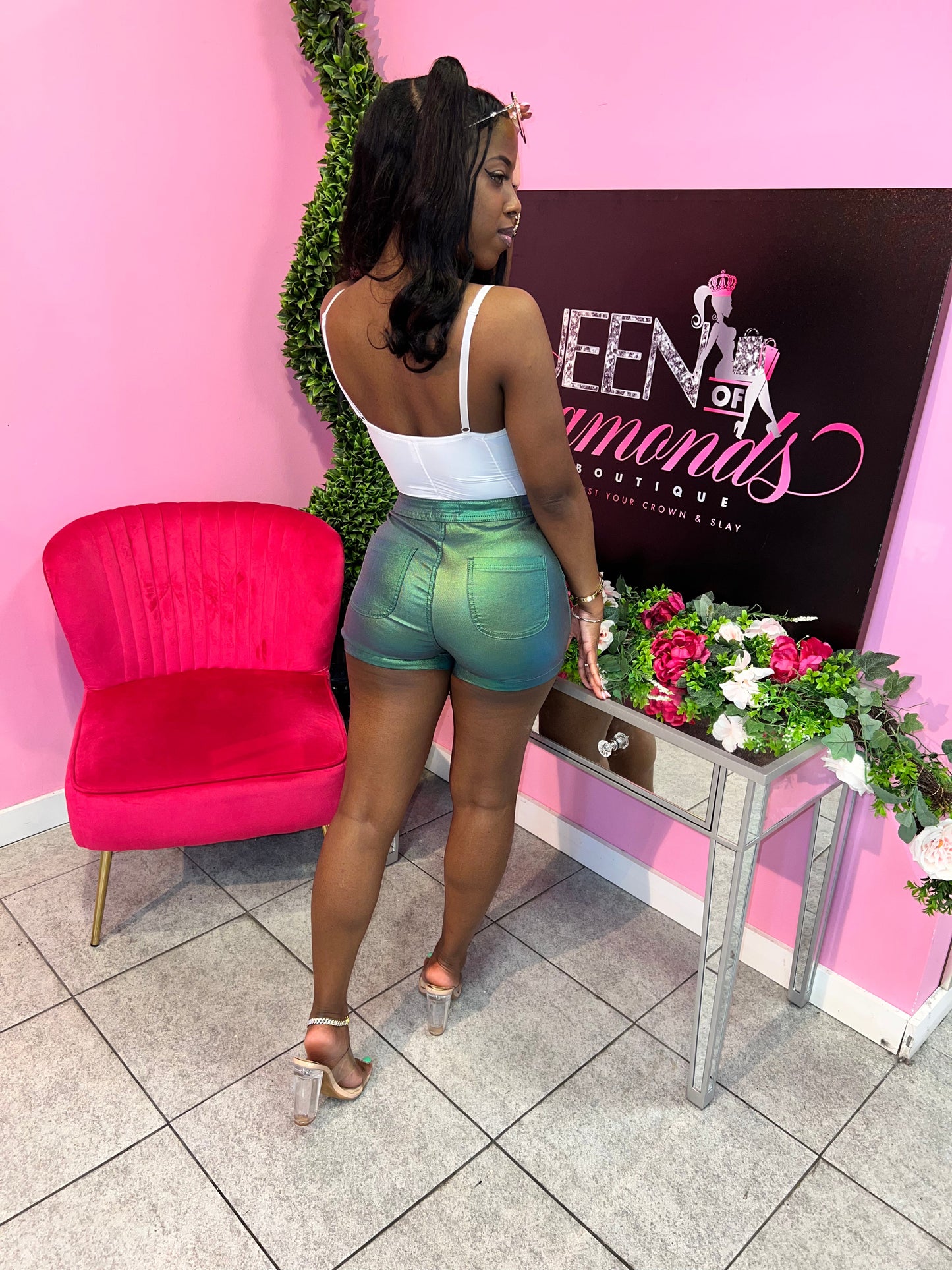 Famous Shorts - Metallic Green